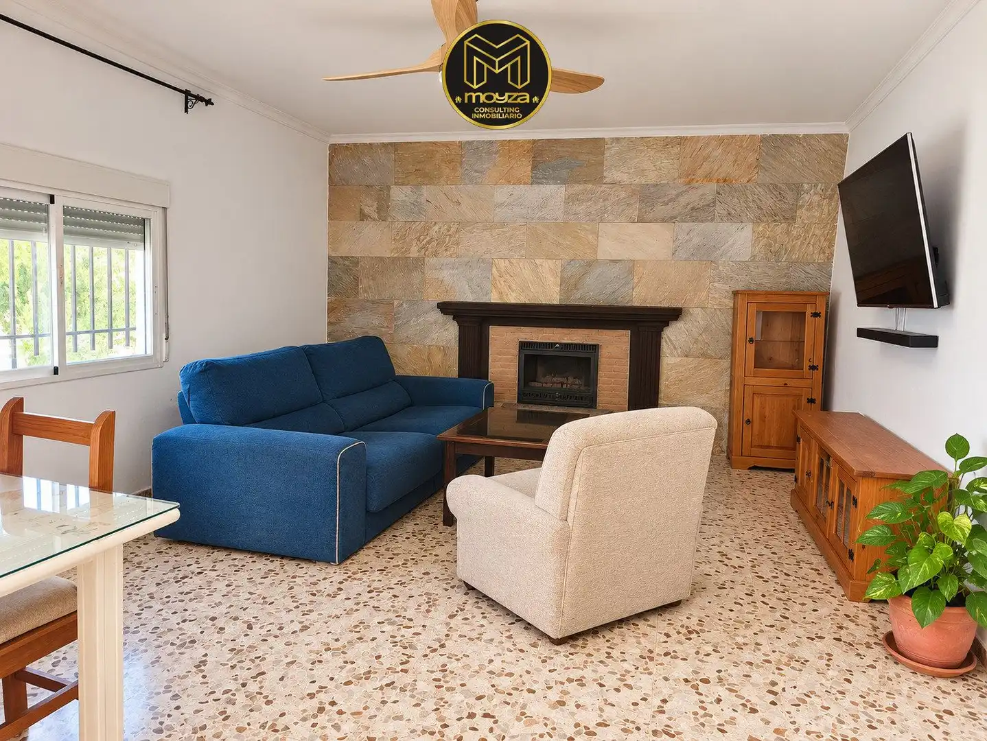 Detached house with garden for sale in Ctra. Circunvalación - La Magdalena, imagen 17