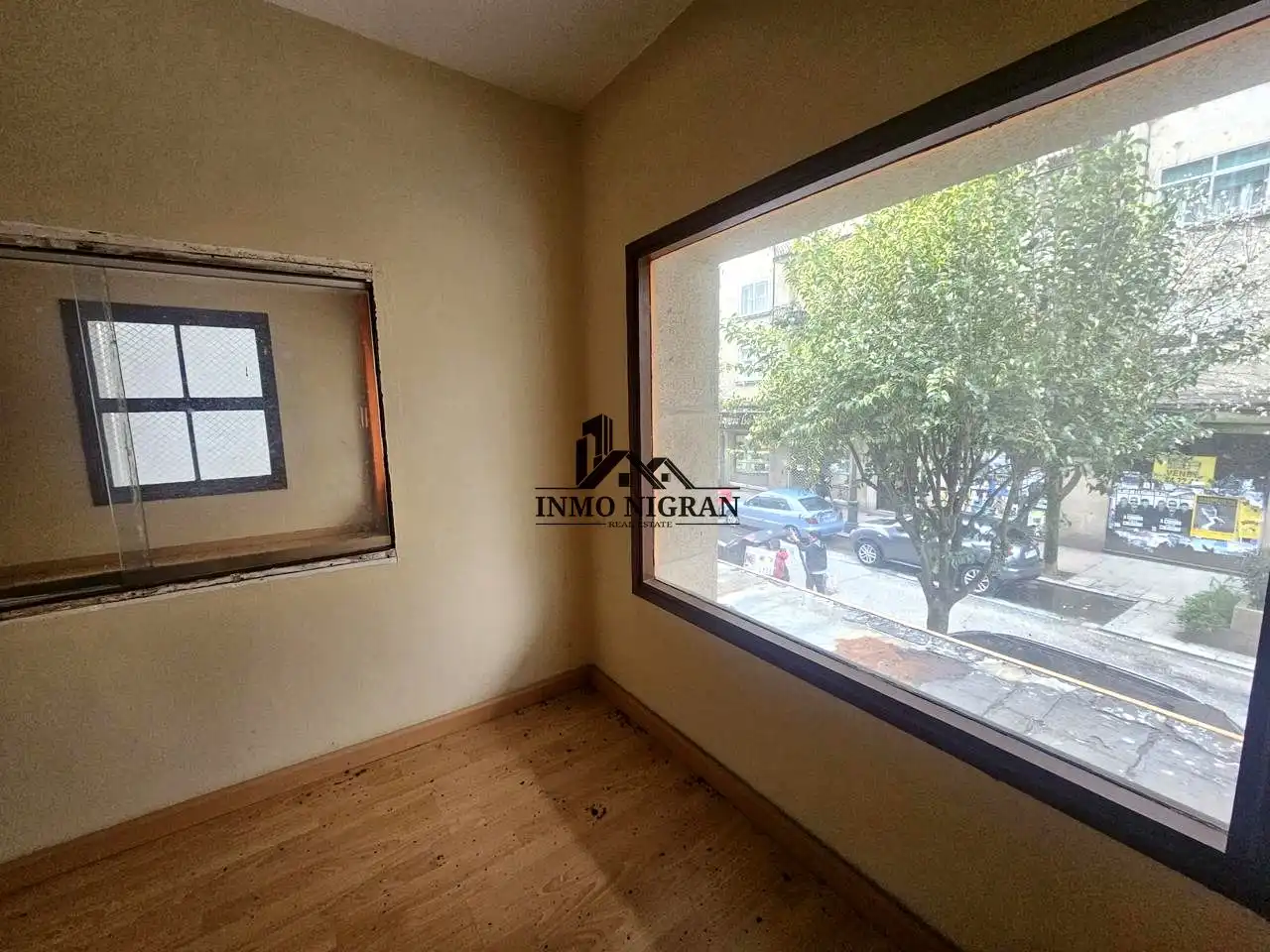 Local comercial de lloguer a Rúa López Mora, imagen 3