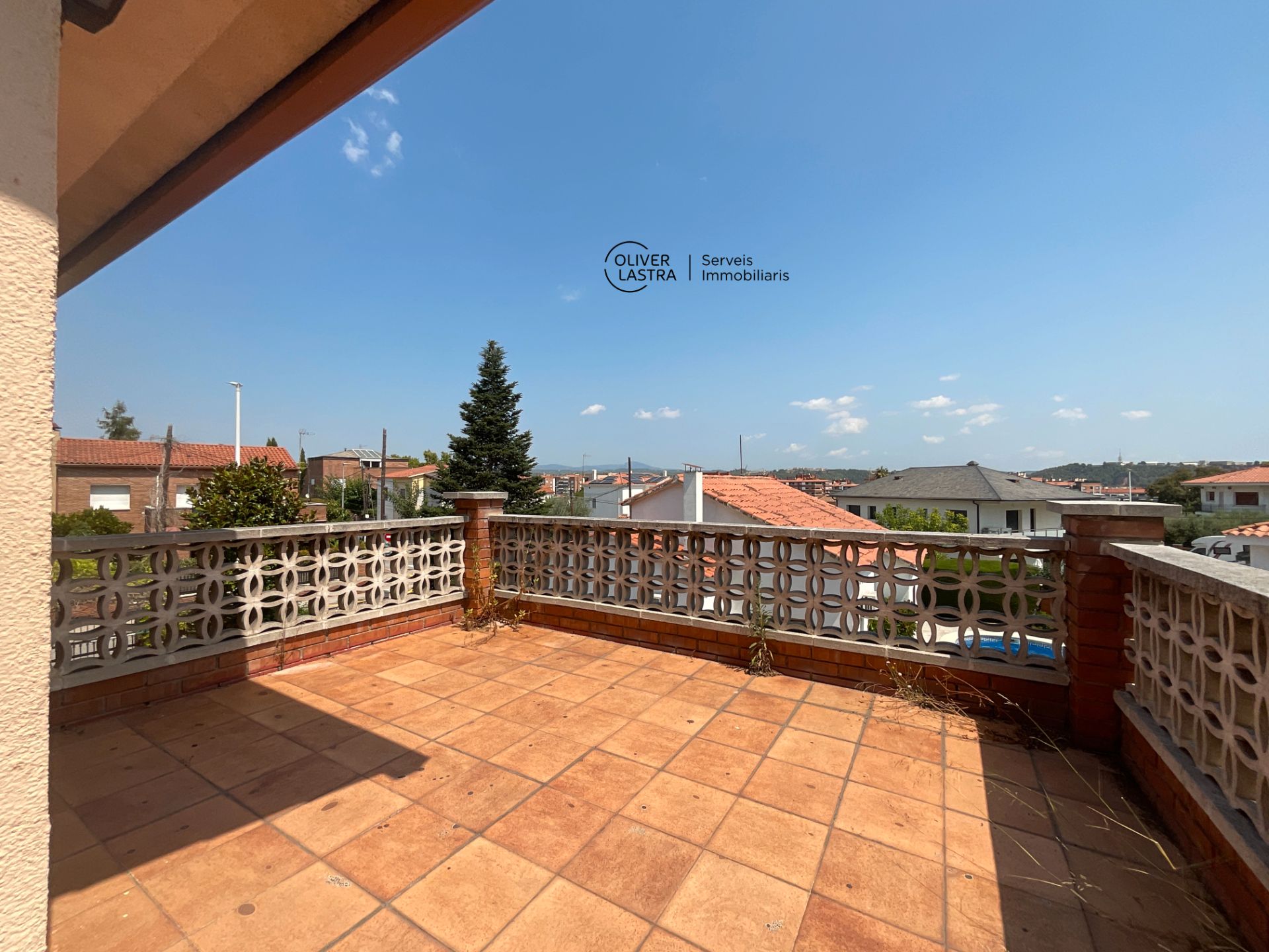 Terrace of House or chalet for sale in Sant Andreu de la Barca  with Private garden and Terrace