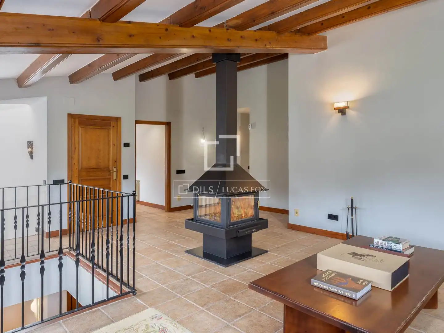 Sala d'estar de Finca rústica en venda en Gualba amb Calefacció, Jardí privat i Terrassa