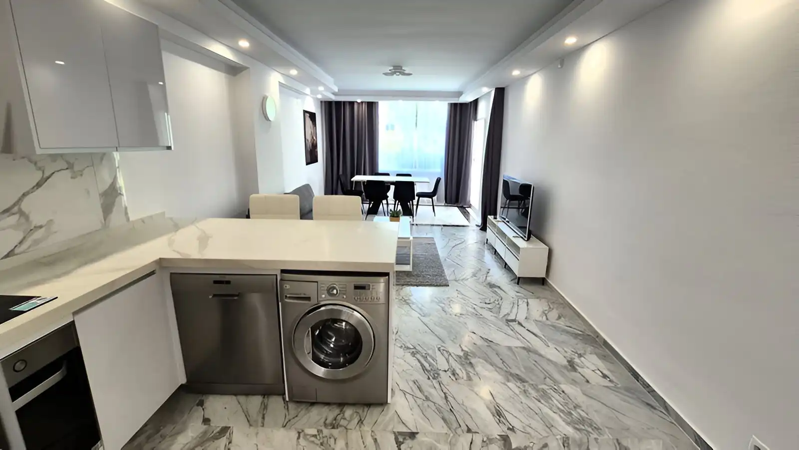 Planta baja en venta en Bahía de Marbella