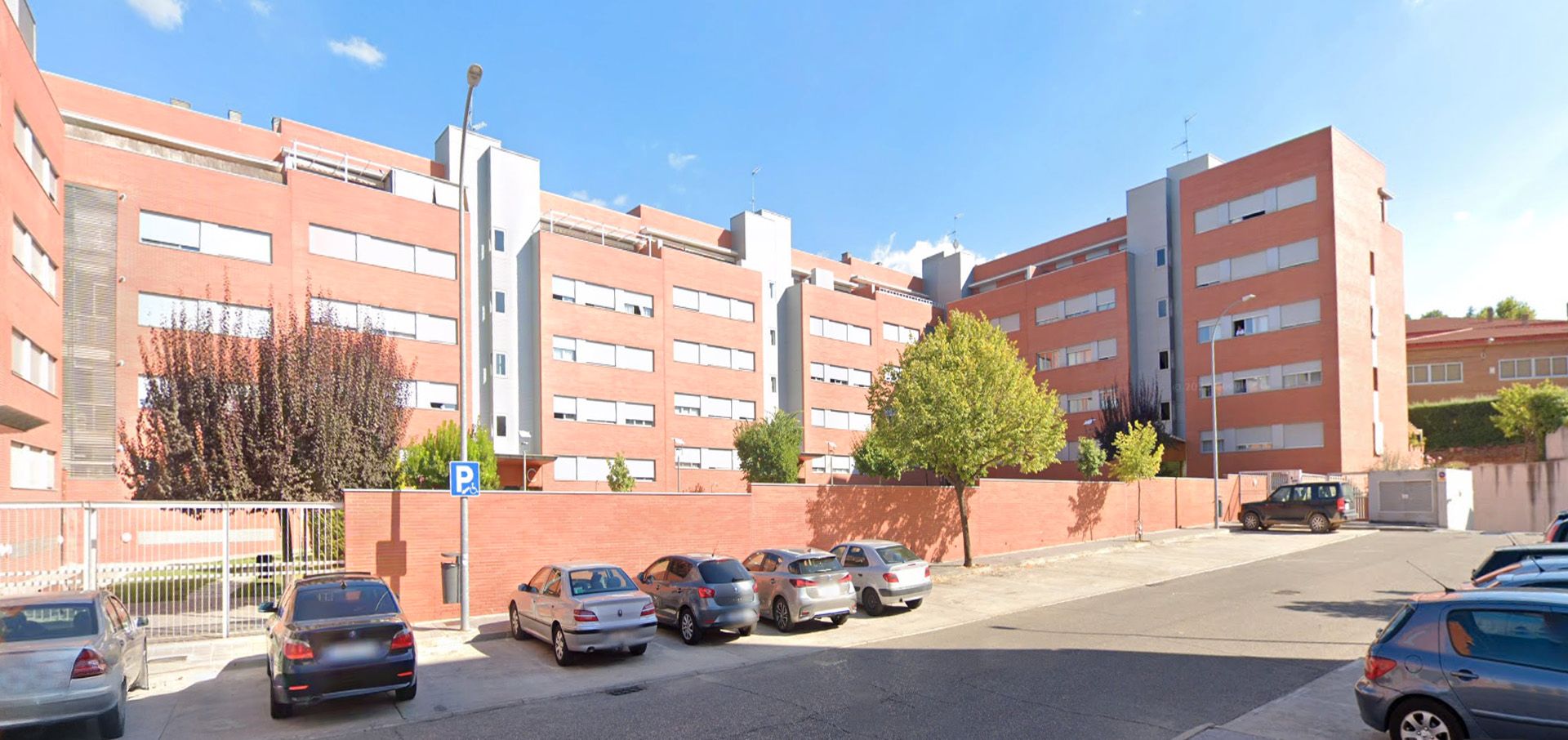 Exterior view of Garage for sale in Guadalajara Capital