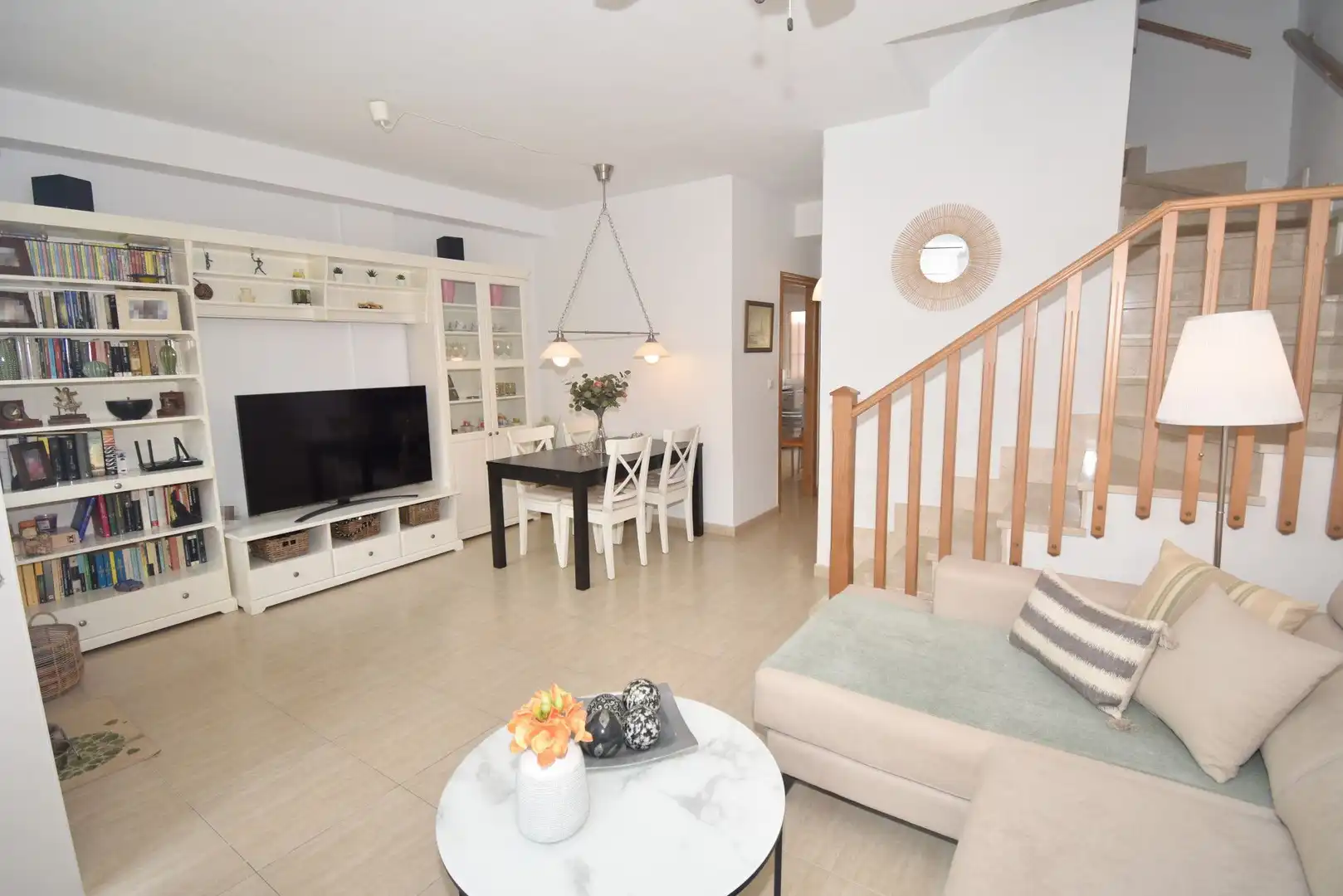 Sala de estar de Dúplex en venta en Pilar de la Horadada con Aire acondicionado, Calefacción y Jardín privado