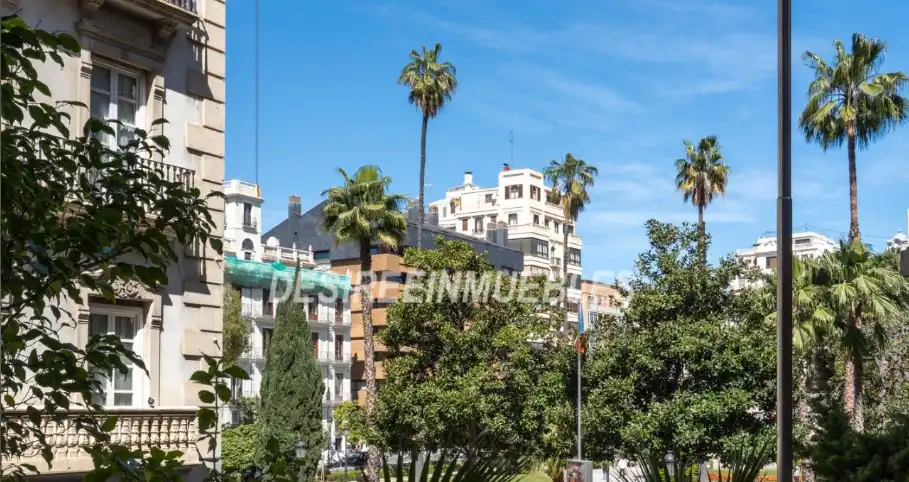 Vista exterior de Oficina en venta en Valencia