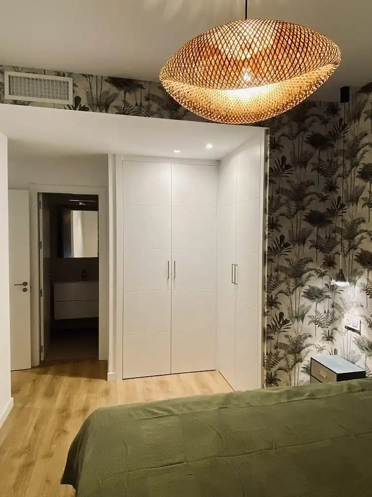 Baño de Piso de alquiler en Dos Hermanas con Aire acondicionado, Calefacción y Parquet