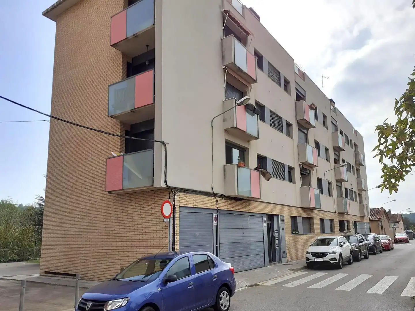 Exterior view of Flat for sale in Manresa