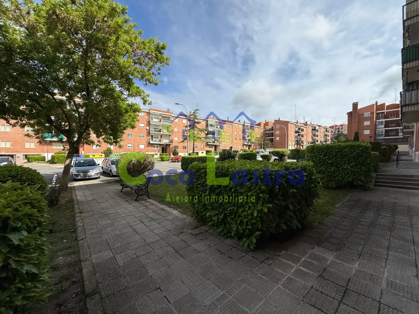 Außenansicht von Wohnung zum Verkauf in Terradillos mit Heizung, Parkett und Abstellraum