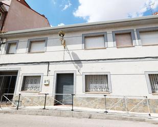 Vista exterior de Casa o xalet en venda en Alovera amb Terrassa