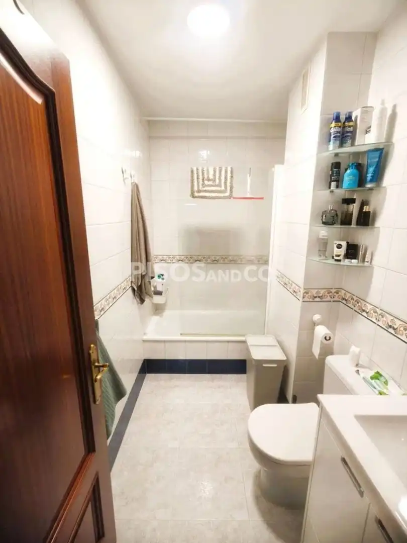 Piso en venta en Calle MOZART, Someso - Matogrande