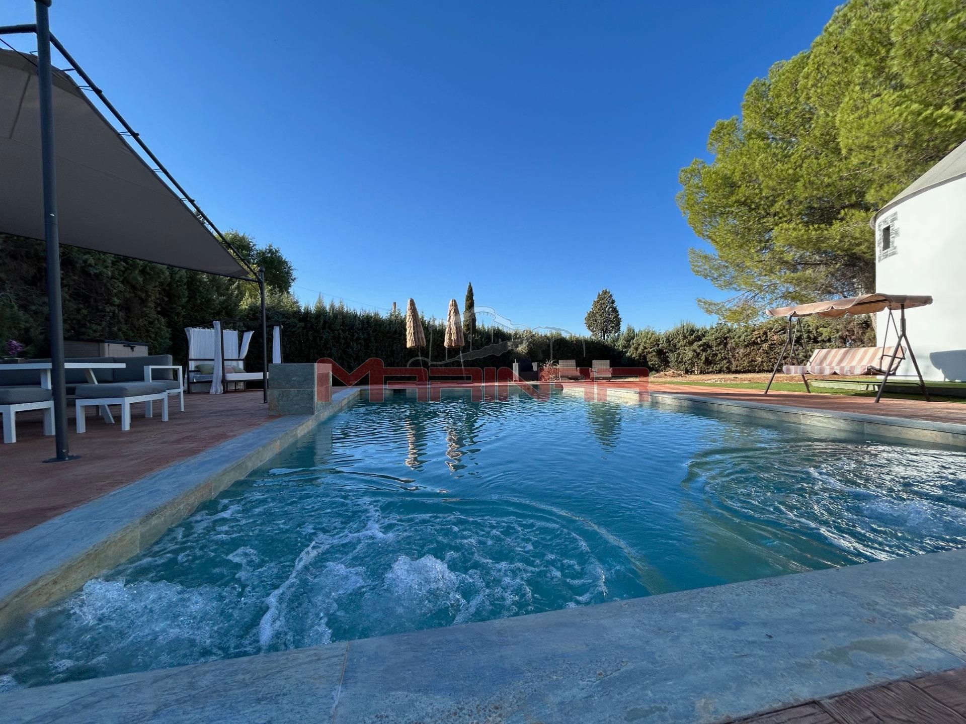 House or chalet for sale in Colmenar de Oreja