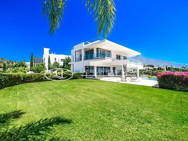 Casa amb piscina en venda a De Las Torres