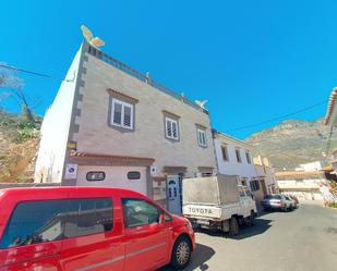 Exterior view of House or chalet for sale in San Bartolomé de Tirajana  with Private garden, Terrace and Alarm