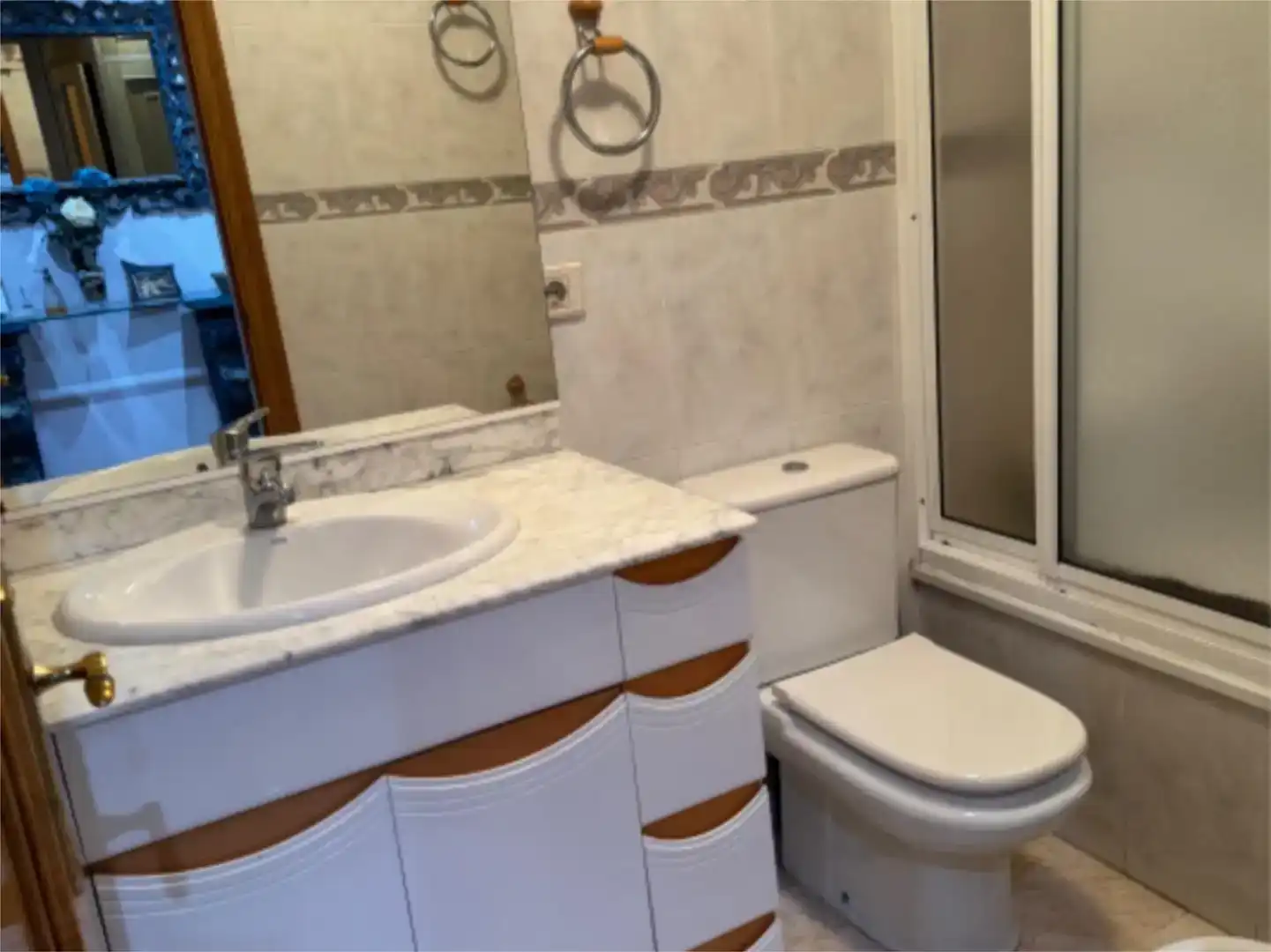 Baño de Piso en venta en Quiroga con Parquet, Trastero y Amueblado