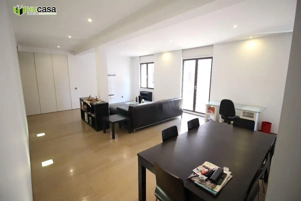 Living room of Flat for sale in Toledo  with Air Conditioner, Heating and Balcony