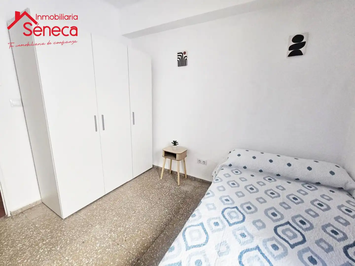 Habitación de Piso de alquiler en Córdoba con Terraza y Amueblado