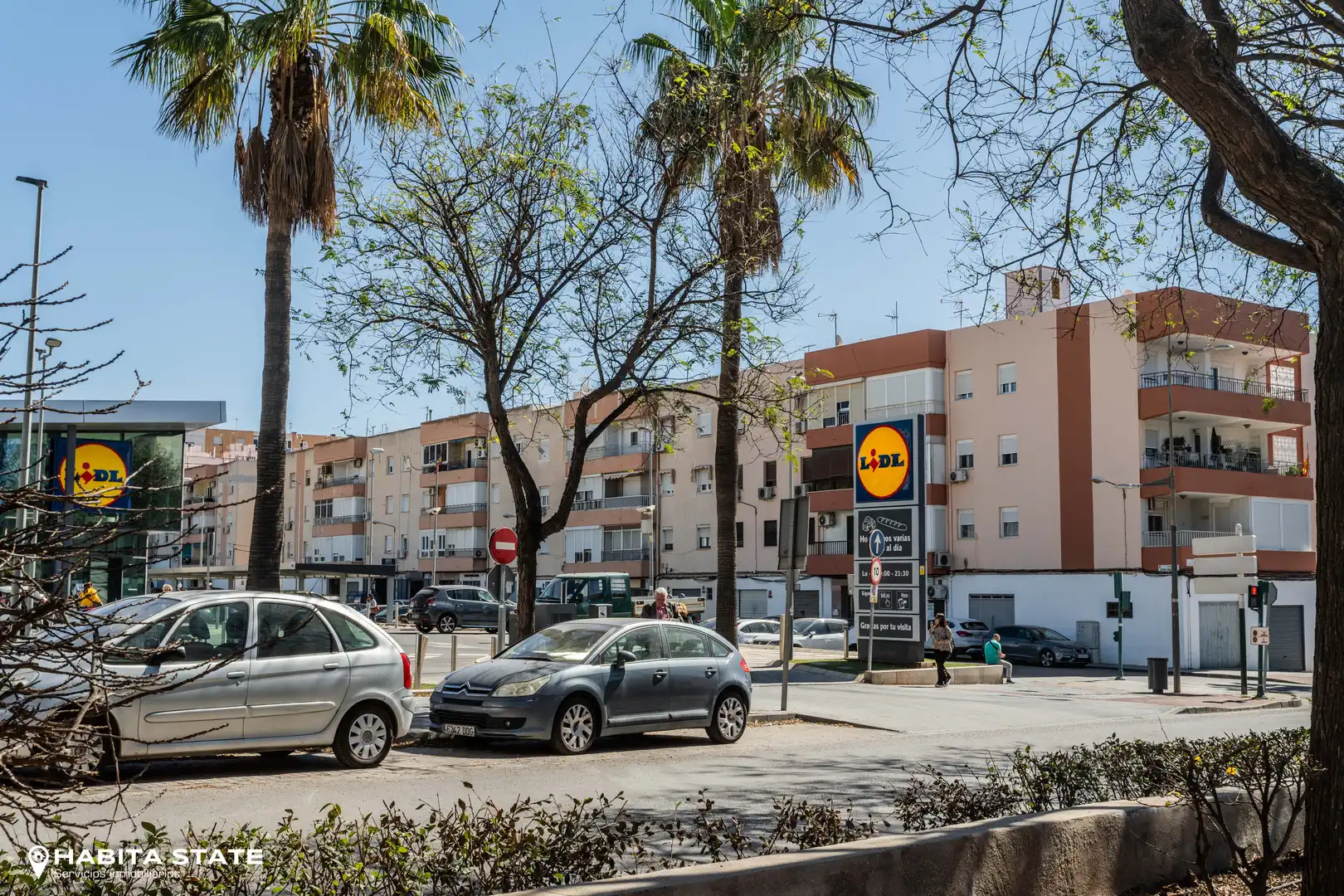 Außenansicht von Residential zum Verkauf in Almería