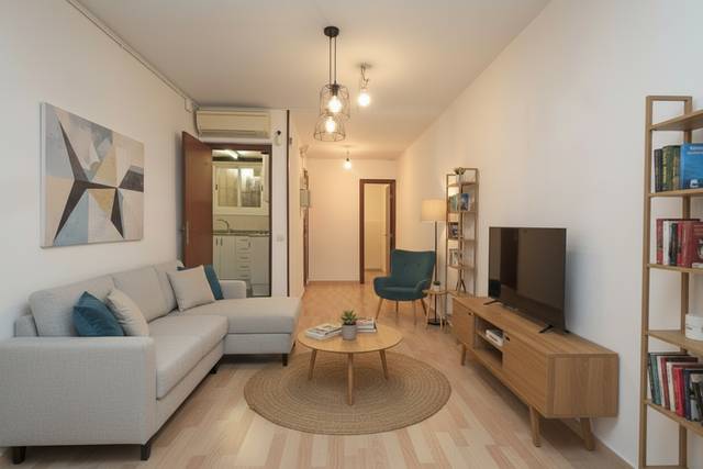 Planta baja en Venta en Sants