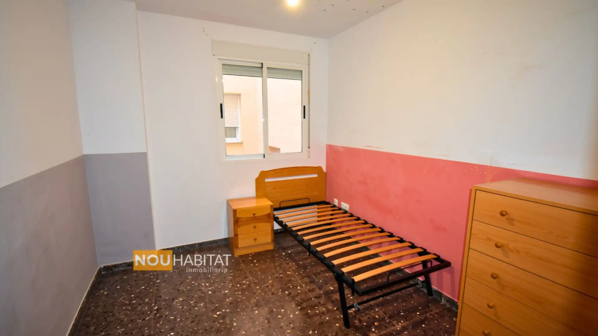 Bedroom of Flat for sale in Montroi / Montroy  with Heating and Storage room