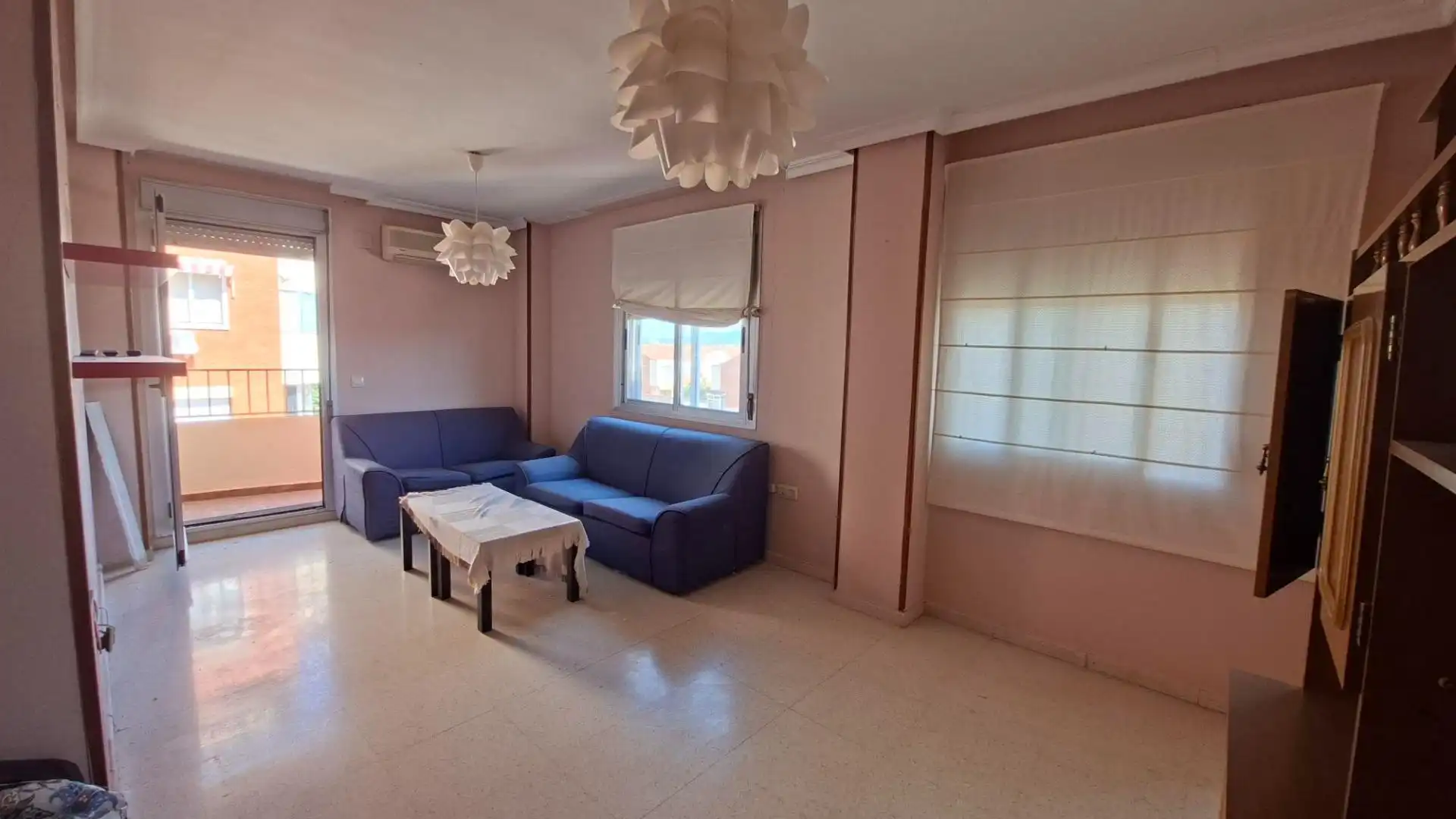 Living room of Flat for sale in Cáceres  with Air Conditioner, Heating and Balcony