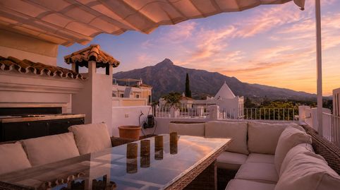 Adosado Reformado con Terraza Panorámica en la Azotea  Aloha Pueblo, Nueva Andalucía, imatge 2