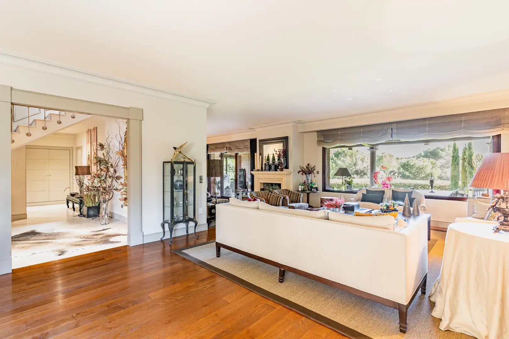 Sala de estar de Casa o chalet en venta en Majadahonda con Aire acondicionado, Calefacción y Jardín privado