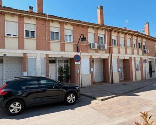 Vista exterior de Pis de lloguer en Meco amb Forn, Rentadora i Microones