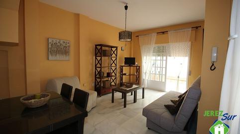 Foto 2 de Casa adosada en venda a Vallesequillo, Cádiz