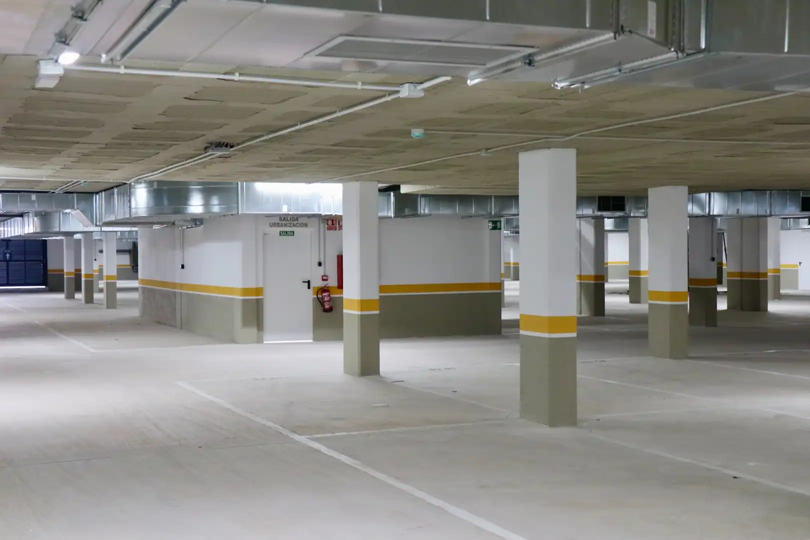 Parkplatz von Garage zur Miete in Elche / Elx
