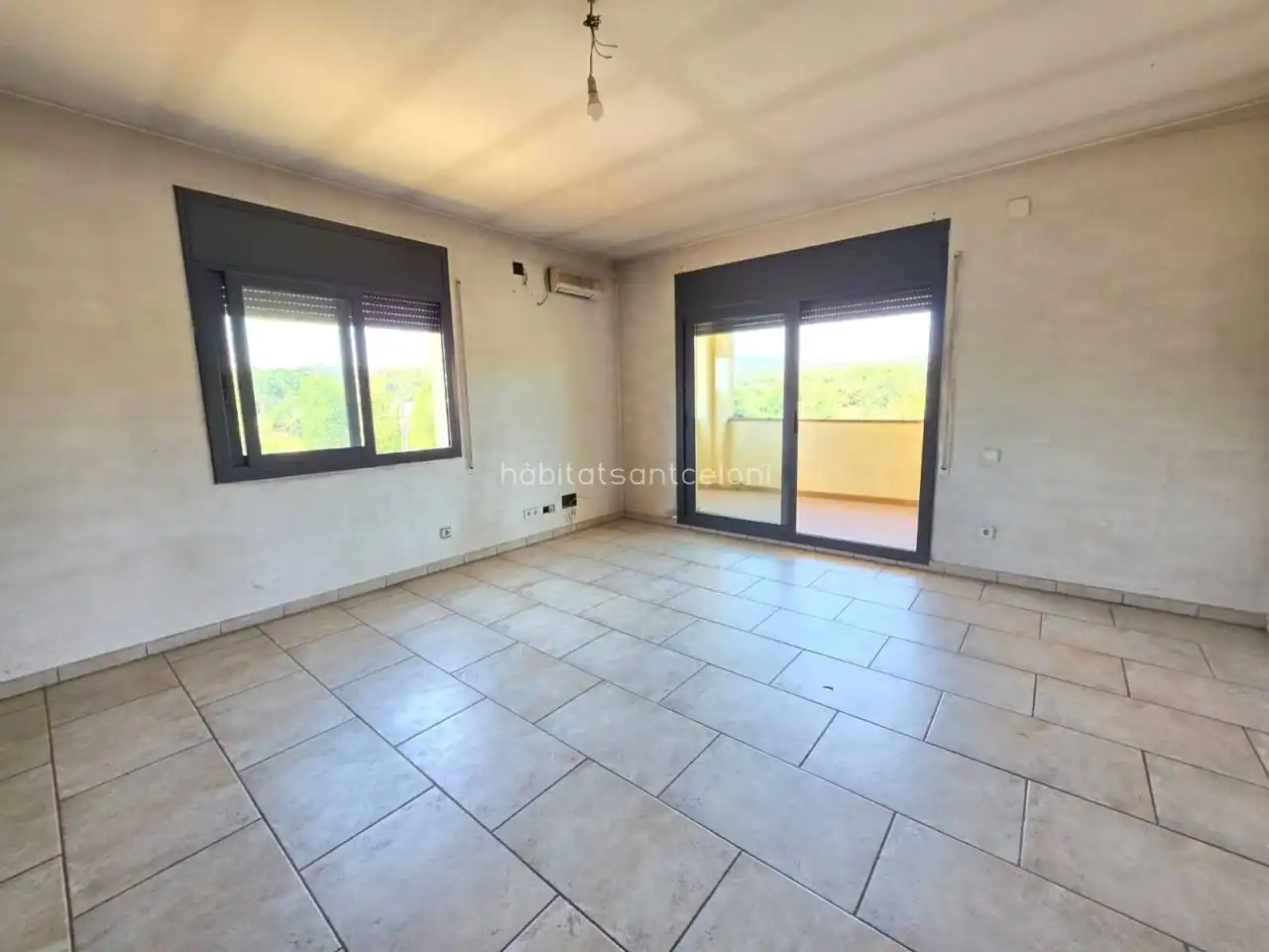 Living room of Houses for sale in Santa Eulàlia de Ronçana  with Private garden and Terrace