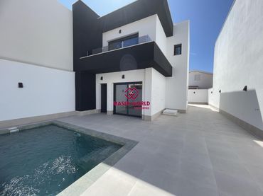 Villa con piscina in vendita a Almoradí