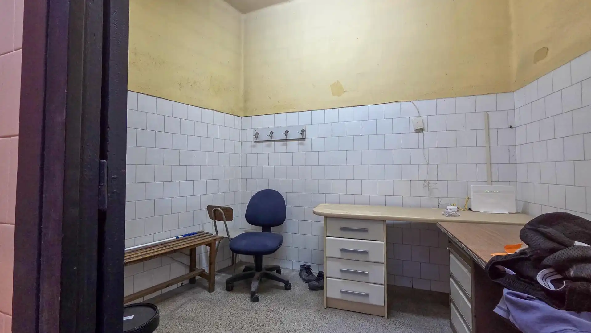 Industrial building for sale in Calle TALLERS 7, imagen 10