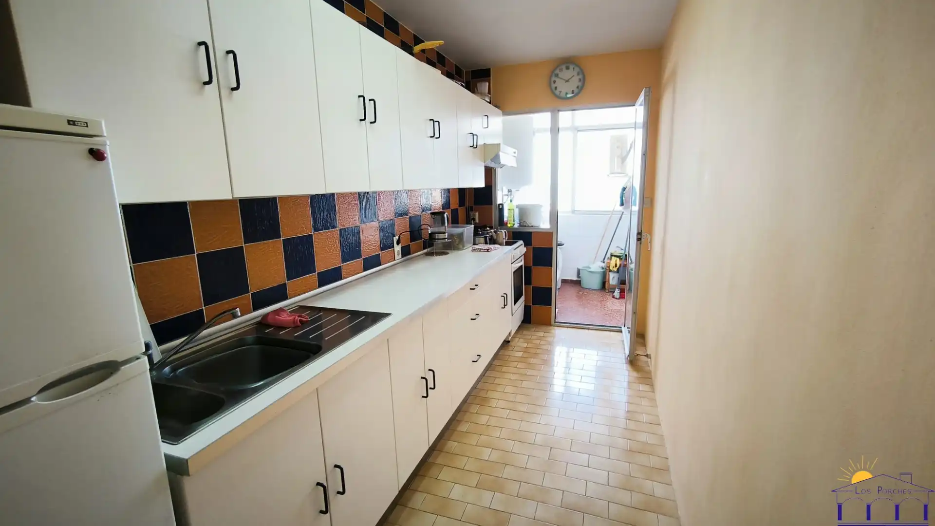 Cocina de Apartamento en venta en Benalmádena con Aire acondicionado, Calefacción y Terraza