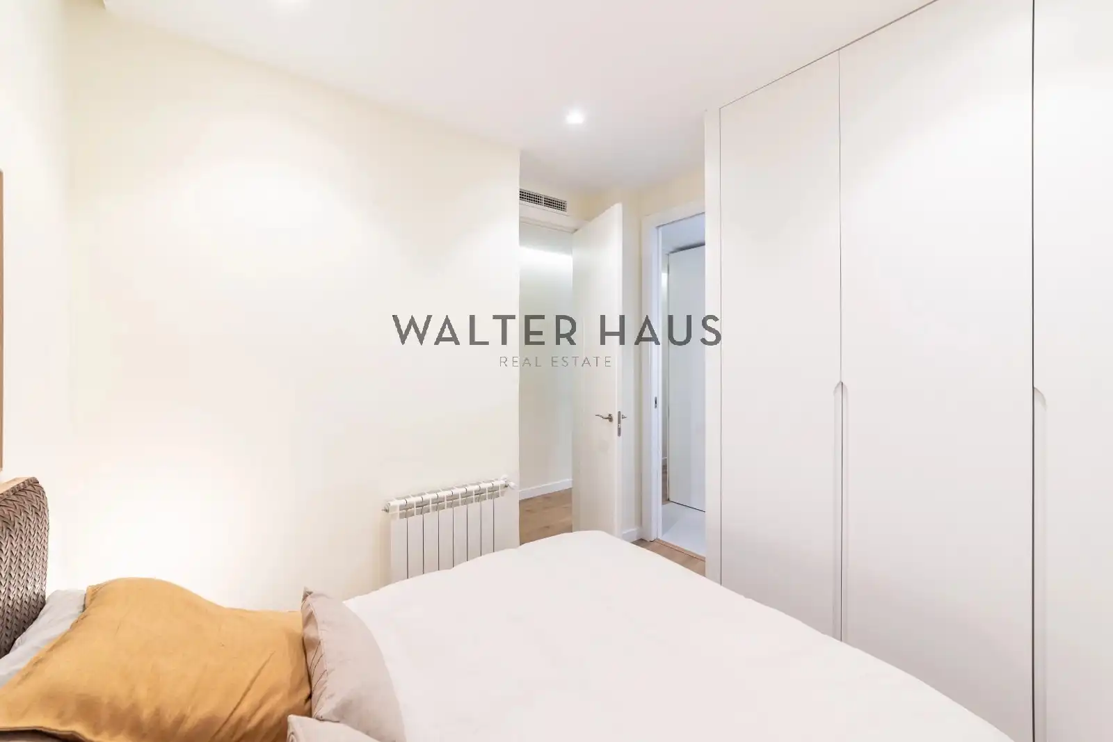 Flat with pool for sale in Calle del Alcalde Sainz de Baranda, imagen 11