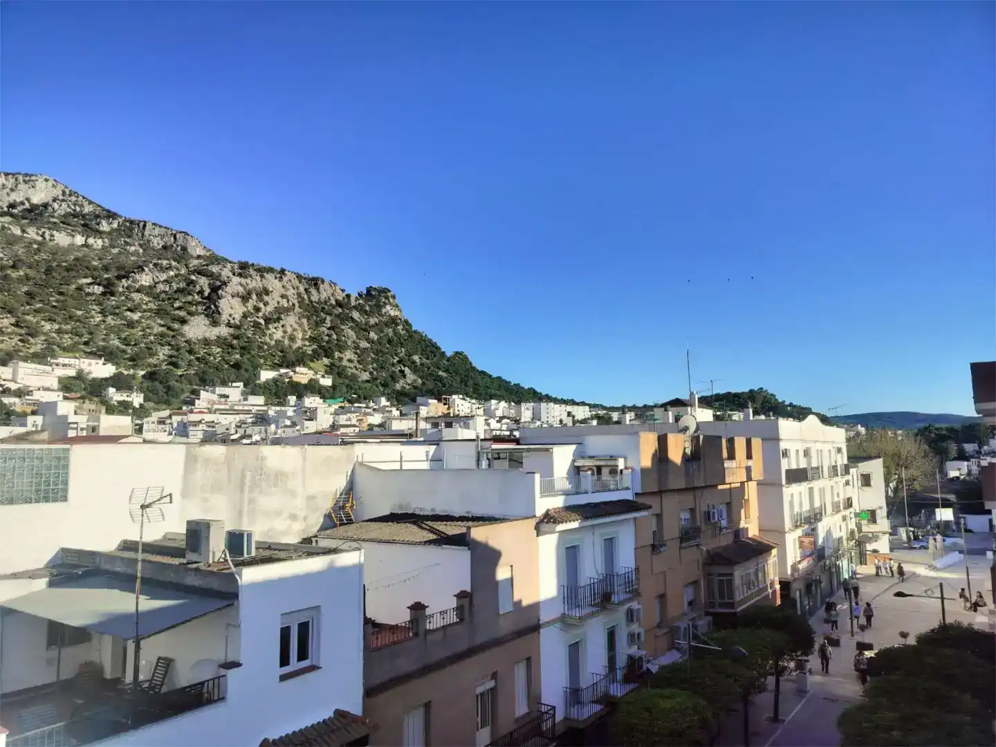 Vista exterior de Piso en venta en Ubrique con Aire acondicionado, Trastero y Amueblado