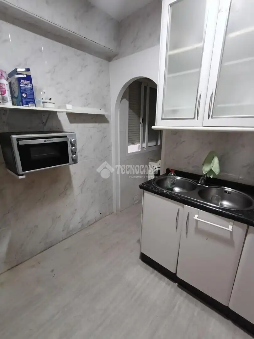 Cocina de Piso en venta en Córdoba con Aire acondicionado, Calefacción y Amueblado