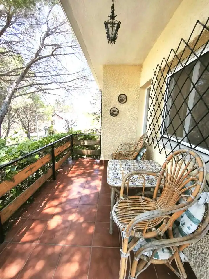 Terrassa de Casa o xalet en venda en Villa del Prado amb Aire condicionat, Calefacció i Jardí privat