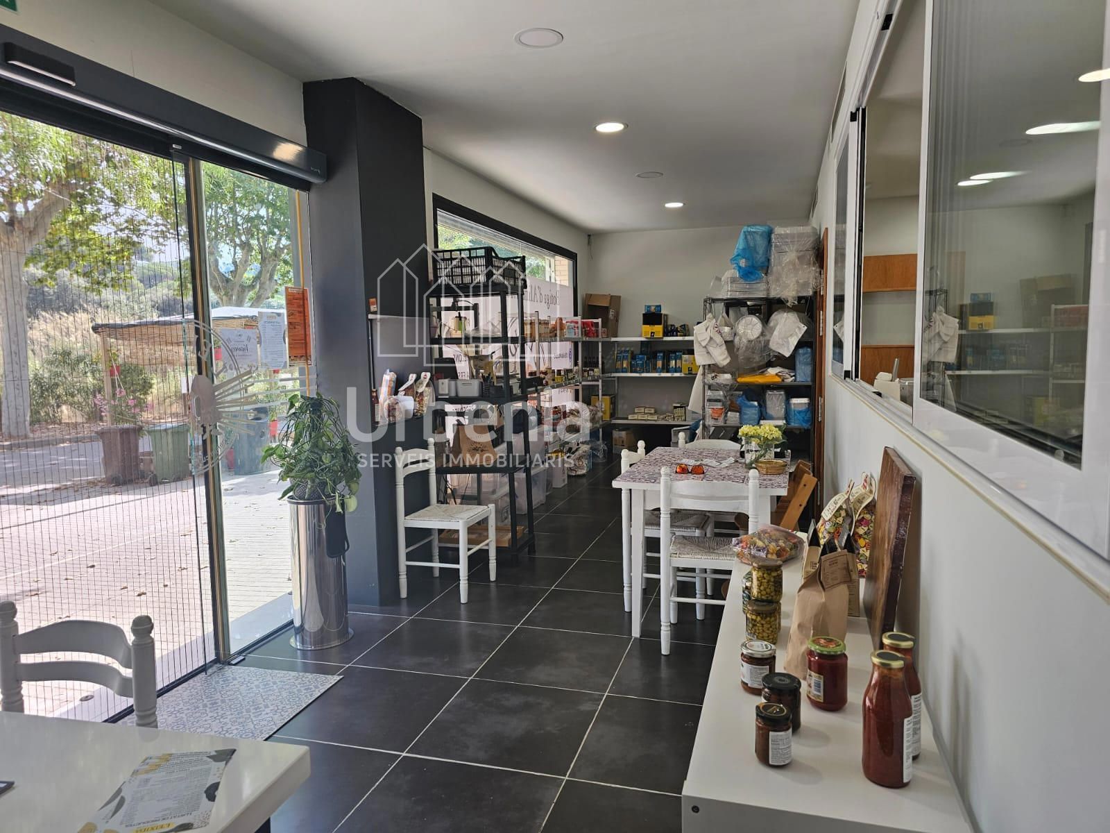 Premises for sale in Arenys de Munt  with Air Conditioner