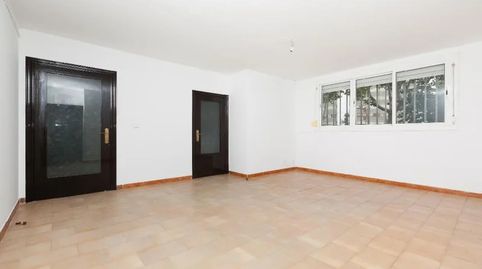 Foto 3 de Piso en venta en Carrer Zaragoza, Badia del Vallès, Barcelona
