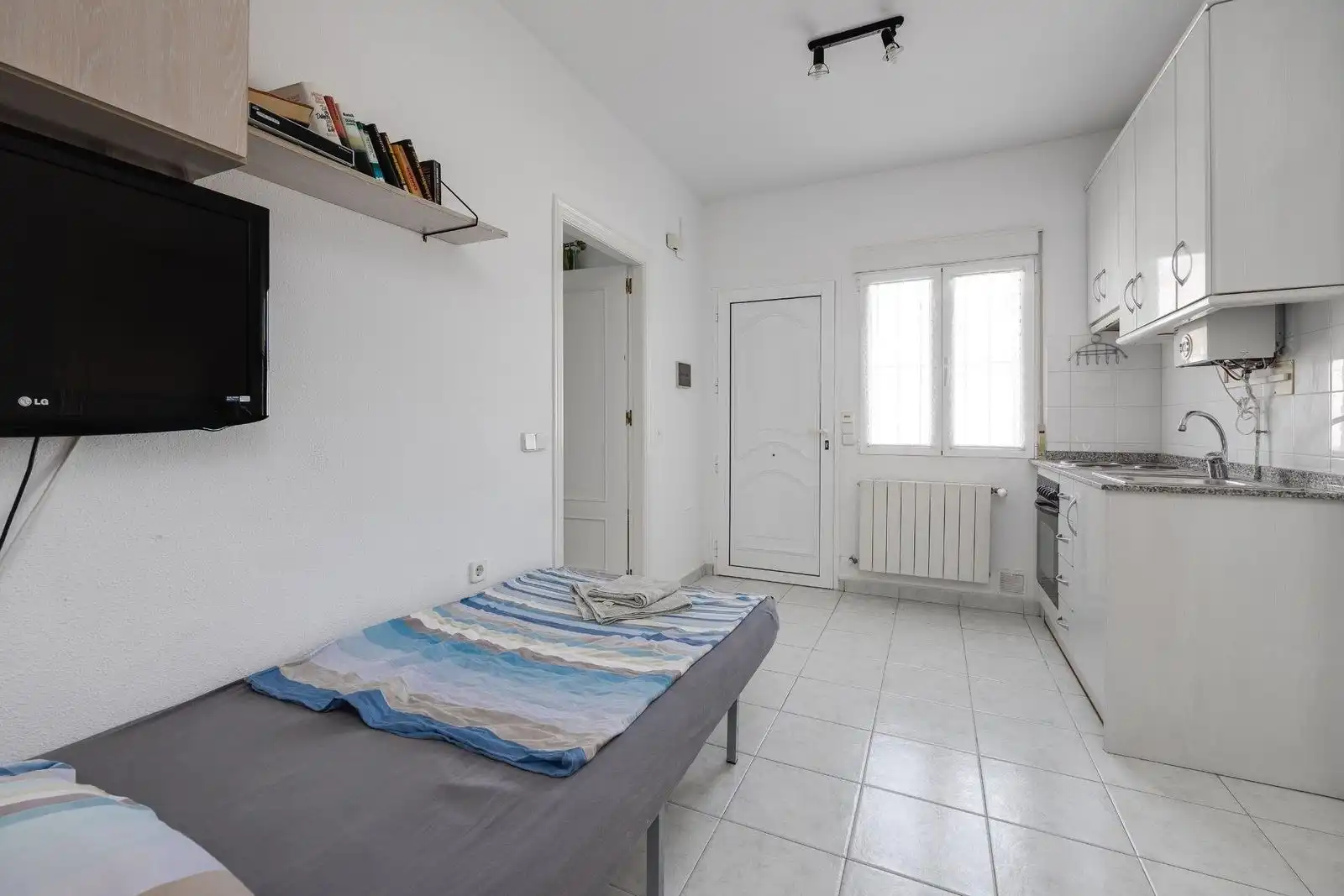 Habitación de Casa o chalet en venta en Orihuela con Jardín privado, Terraza y Piscina
