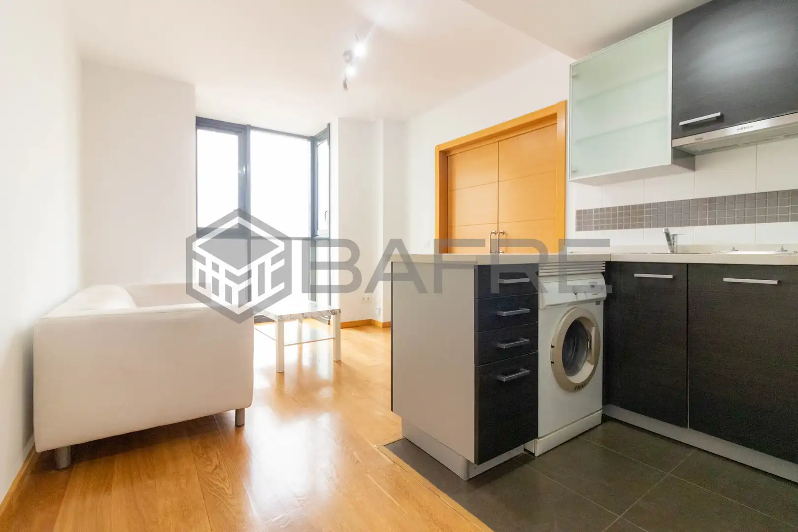 Vista exterior de Piso en venta en  Madrid Capital con Aire acondicionado y Piscina