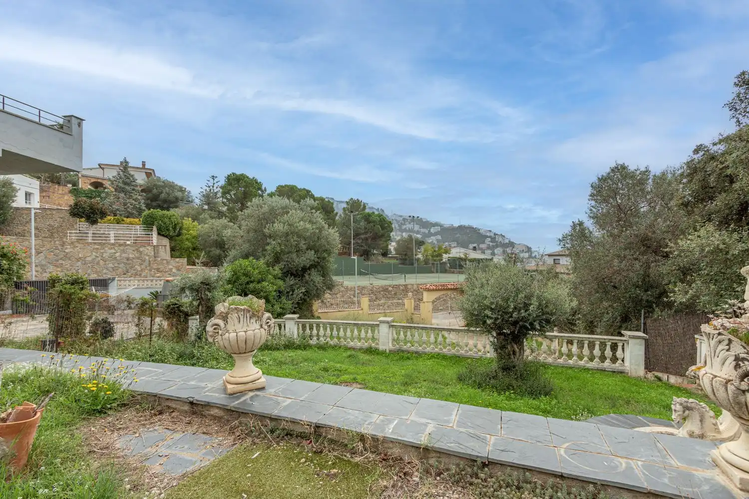Villa mit Garten zum Verkauf in Pindar, imagen 2