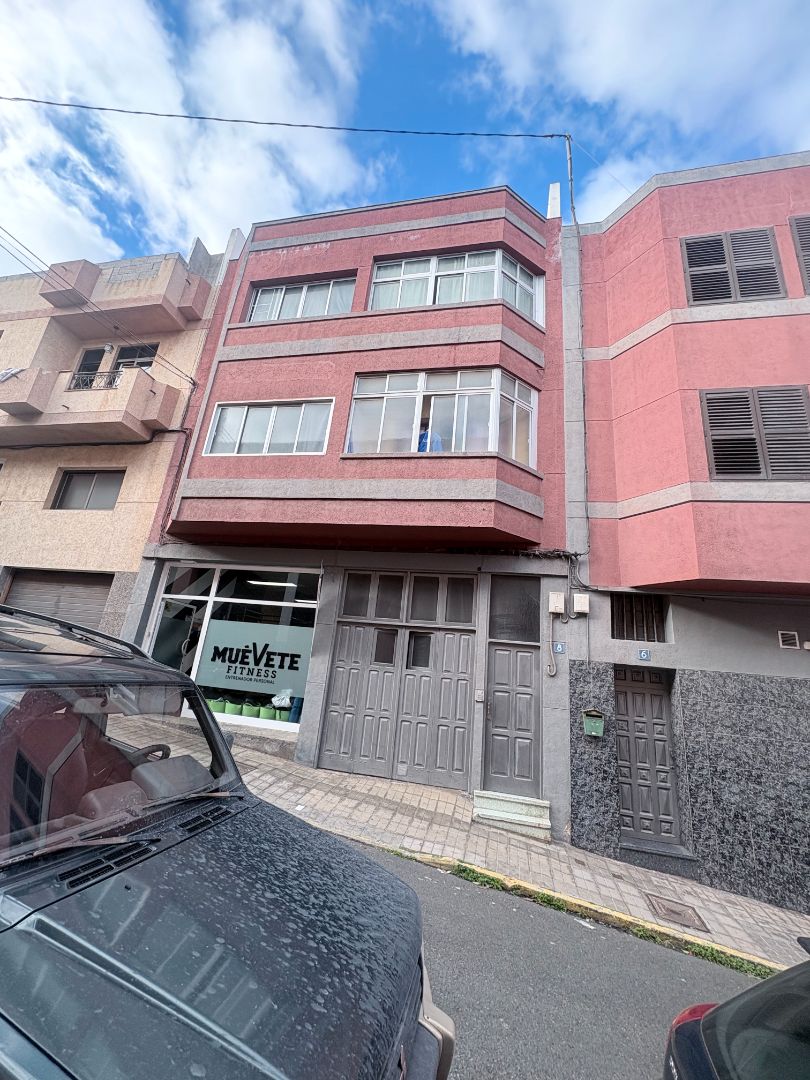 Vista exterior de Edificio en venta en Las Palmas de Gran Canaria