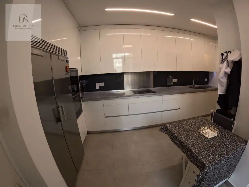 Cocina de Piso en venta en Madrid con Aire acondicionado