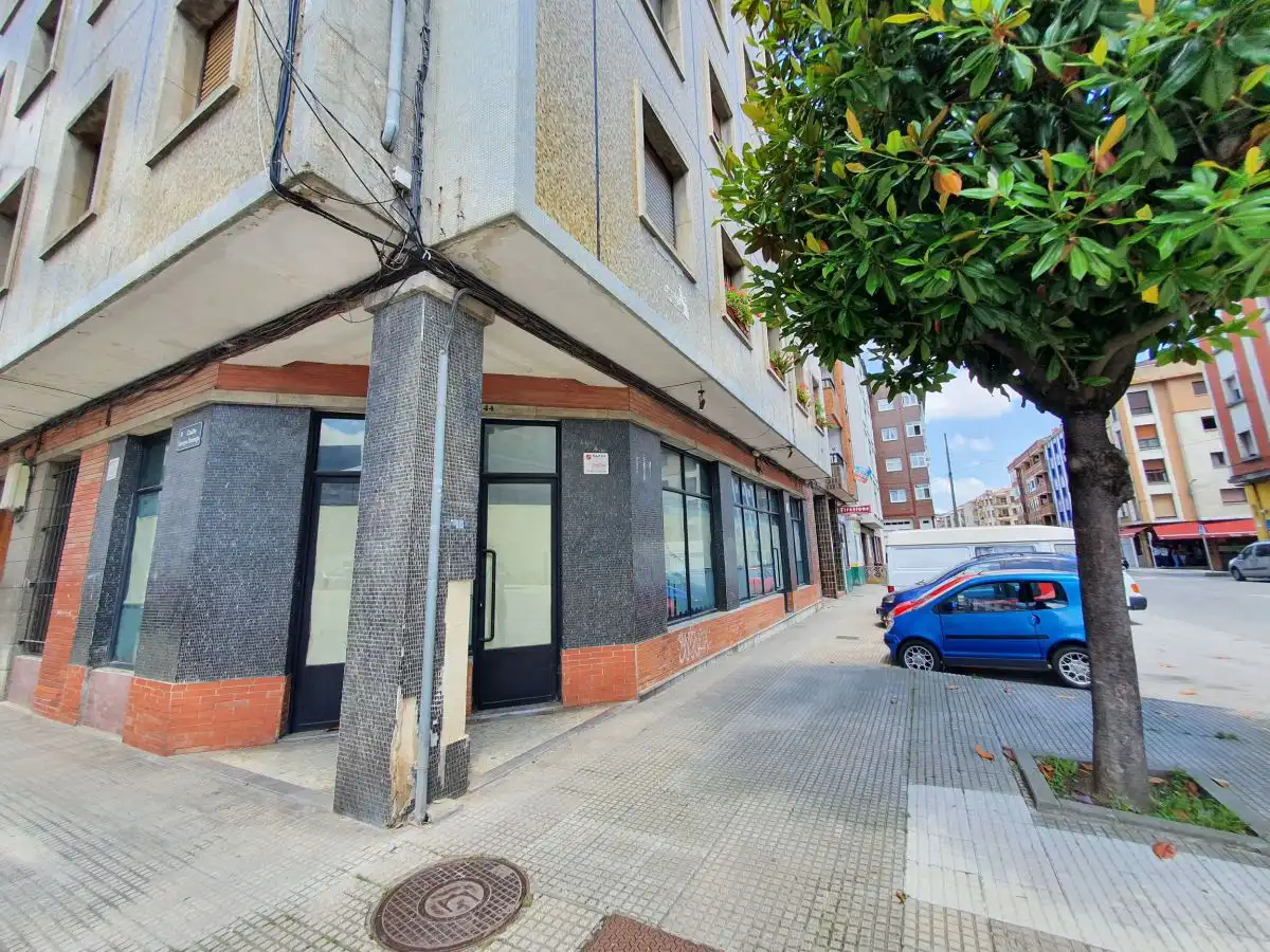 Locale commerciale in affitto a Grado, imagen 11