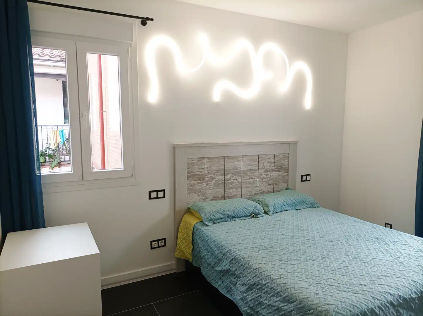 Schlafzimmer von Wohnung zum Verkauf in Madrid mit Klimaanlage, Heizung und Terrasse