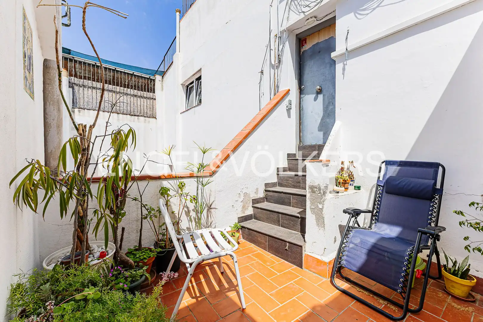 Vista exterior de Àtic en venda en Barcelona amb Aire condicionat, Calefacció i Moblat
