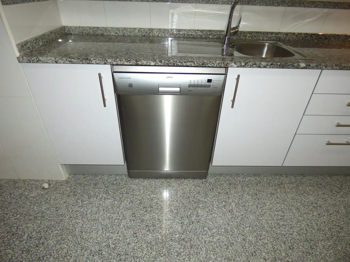 Piso de alquiler en Madrid - Bronce, Legazpi