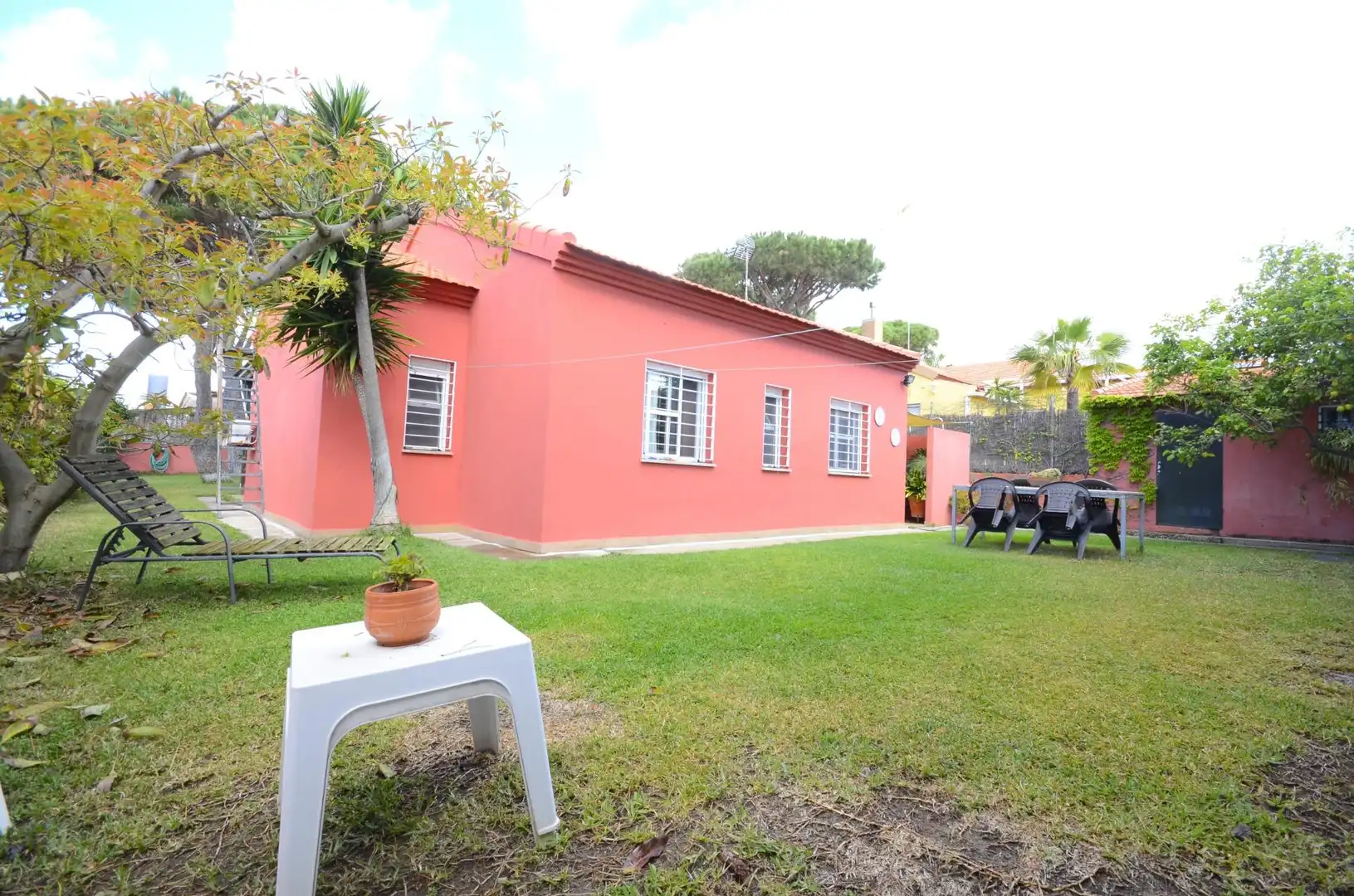 Houses for sale in Calle Mar Negro, Mazagón
