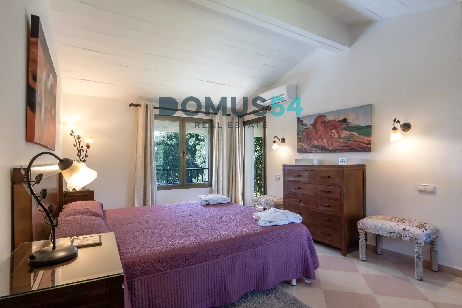 Habitación de Finca rústica en venta en Pollença con Aire acondicionado, Terraza y Piscina