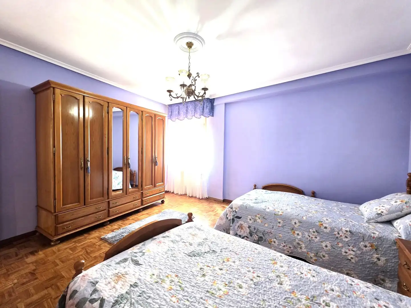 Schlafzimmer von Wohnung zum Verkauf in San Martín del Rey Aurelio mit Heizung, Privatgarten und Parkett